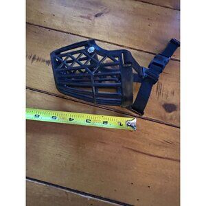 Black Adjustable Dog Muzzle With Quick-Release Buckle